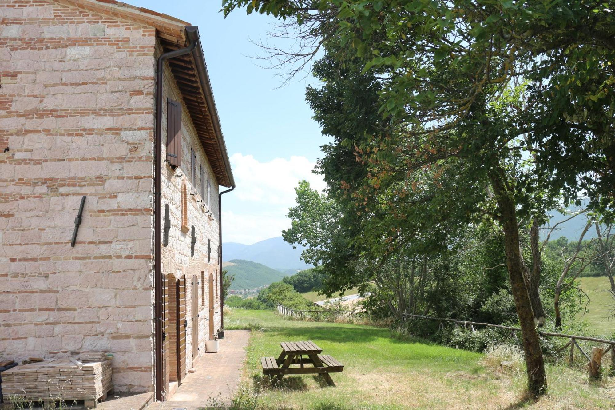 Villa Antica Dimora Italiana Fabriano Exterior foto